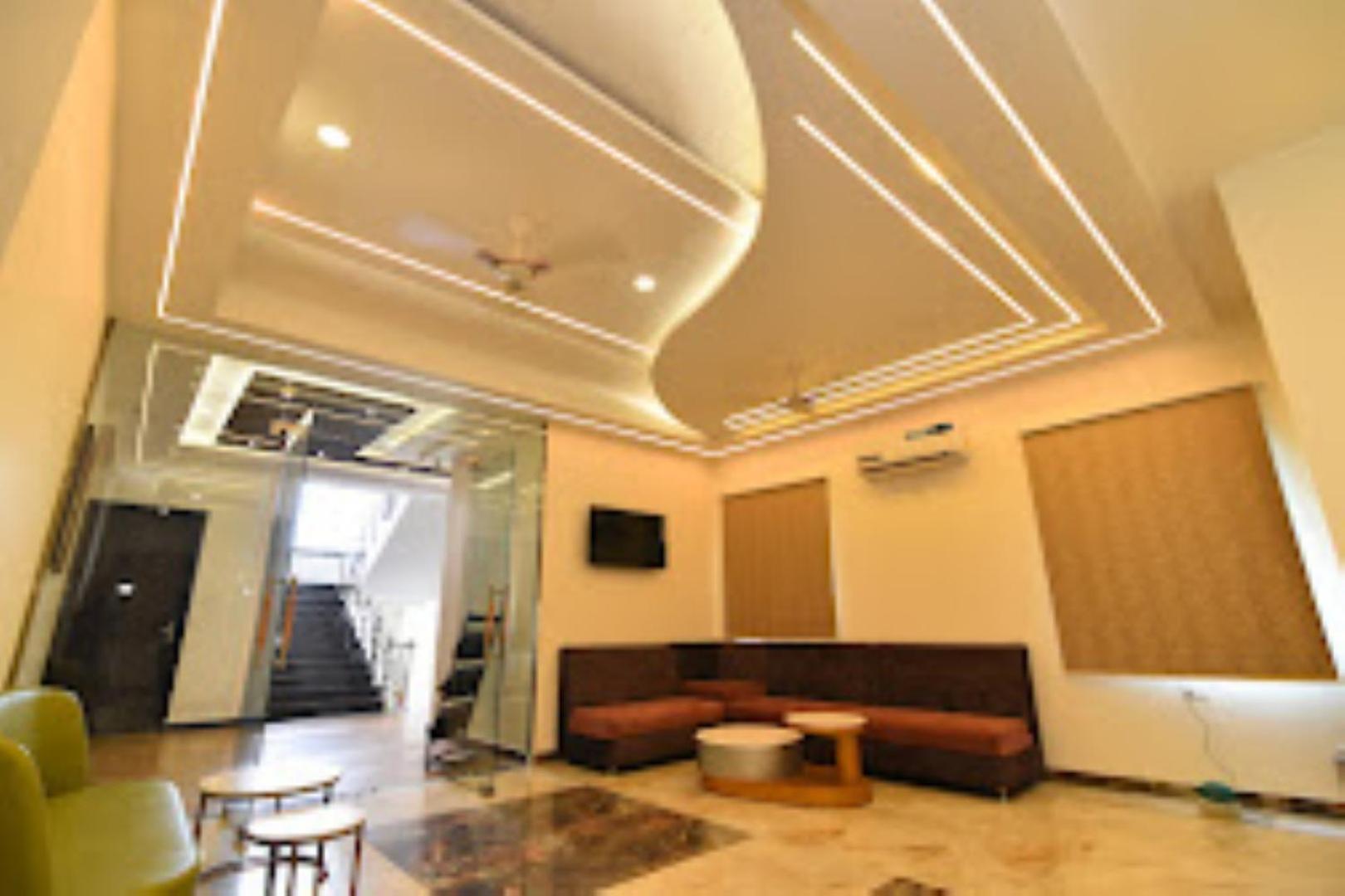 The Imperial Hotel And Convention Centre Kanpur Dış mekan fotoğraf